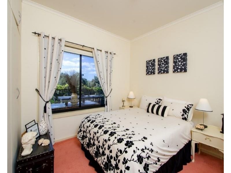 6215 Portland Road, Nelson VIC 3292