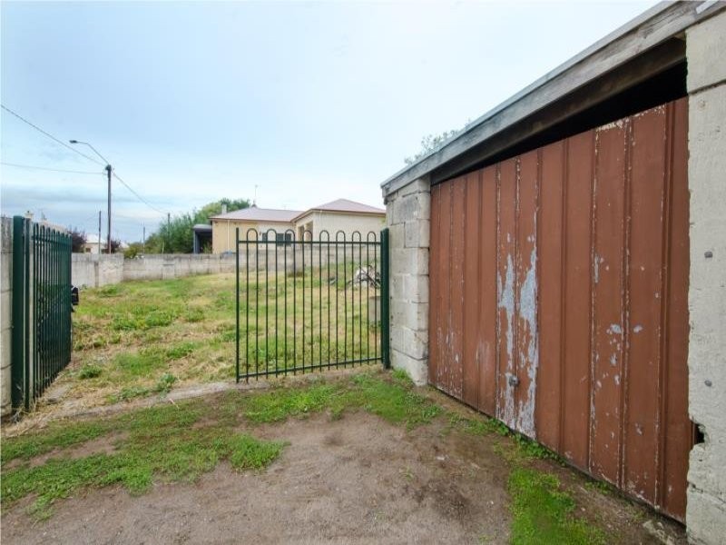 35 Wehl Street North & Corner Agnes Street, Mount Gambier SA 5290