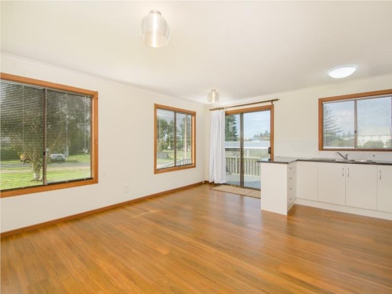 11A Chambers Street, Beachport SA 5280