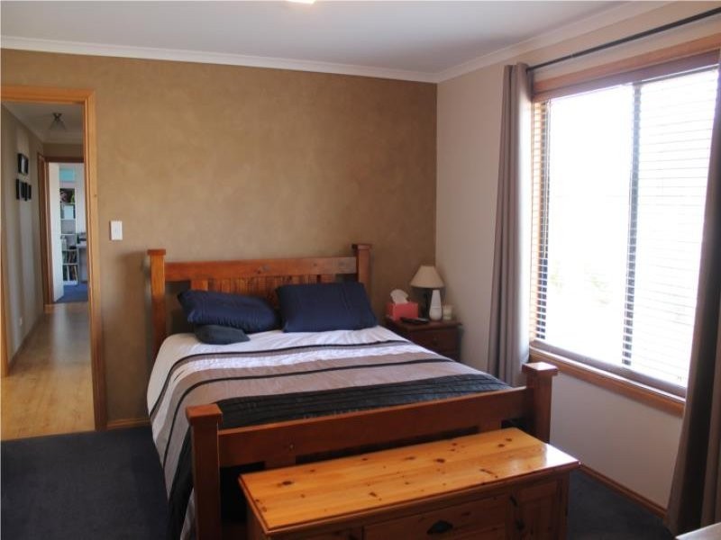 10 Stewart Street, Southend SA 5280