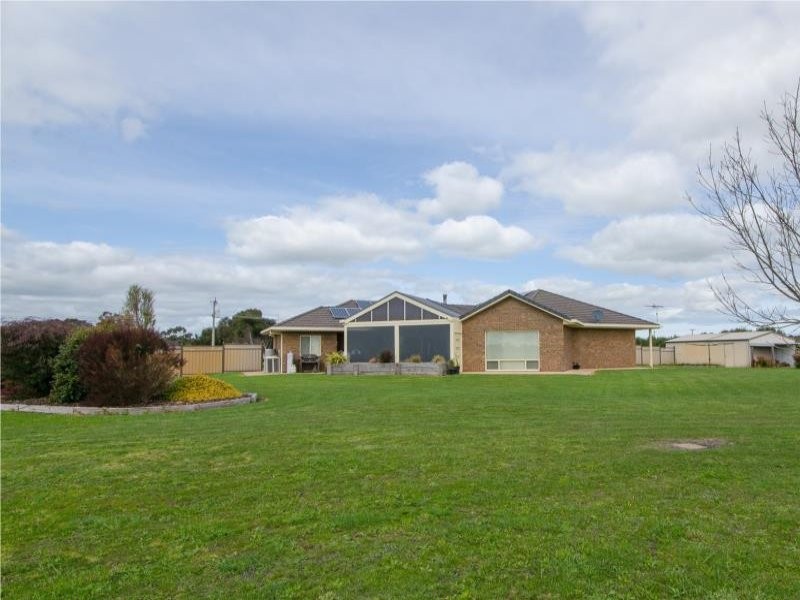 12 Sutherland Road, Millicent SA 5280