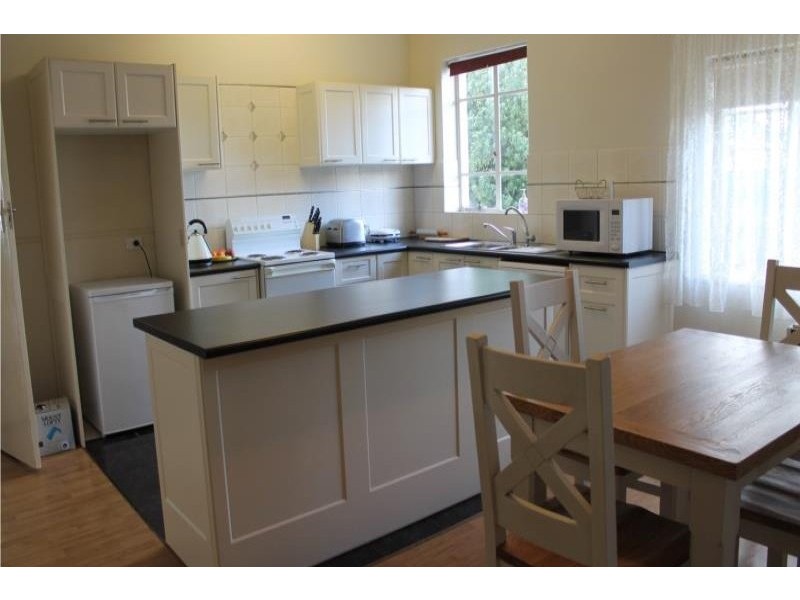 35 Adelaide Road, Millicent SA 5280