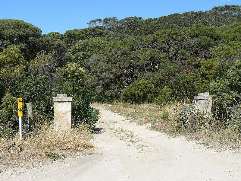 13 Douglas Dawson Track, Robe SA 5276