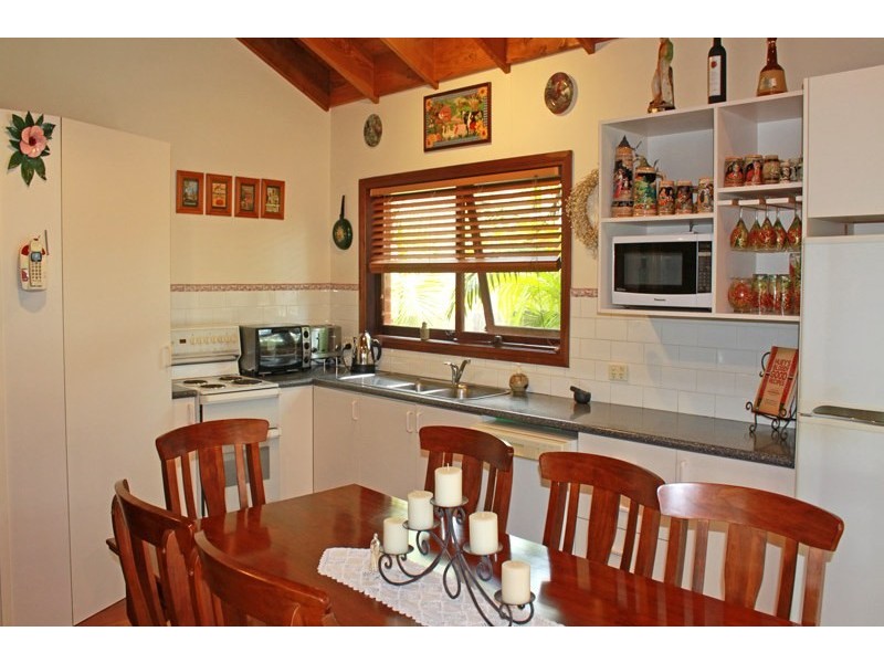 21 Mitchell Avenue, West Kempsey NSW 2440