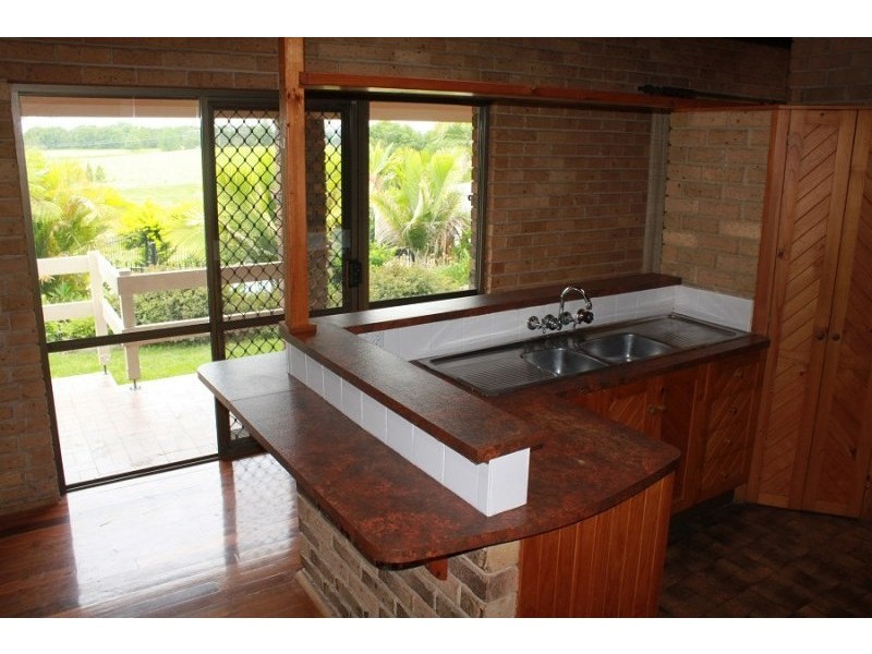 8 Ronella Drive, Aldavilla NSW 2440