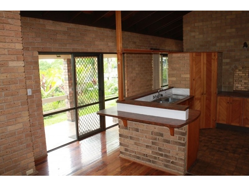 8 Ronella Drive, Aldavilla NSW 2440