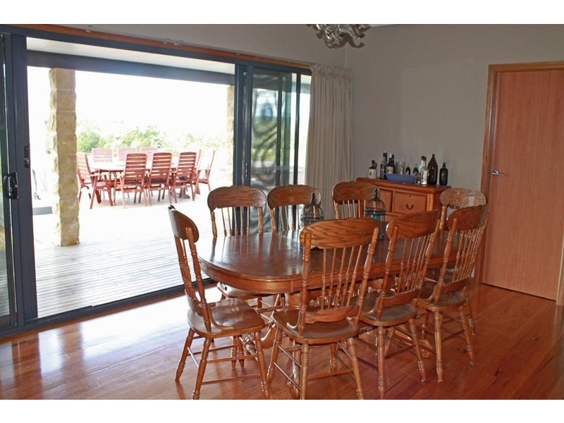 21 Chain O’ Ponds Road, Collombatti NSW 2440