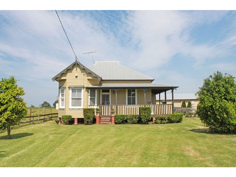 998 Pacific Highway, Bellimbopinni NSW 2440