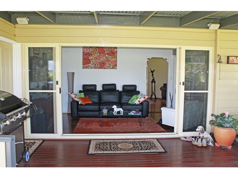 998 Pacific Highway, Bellimbopinni NSW 2440