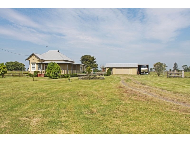 998 Pacific Highway, Bellimbopinni NSW 2440