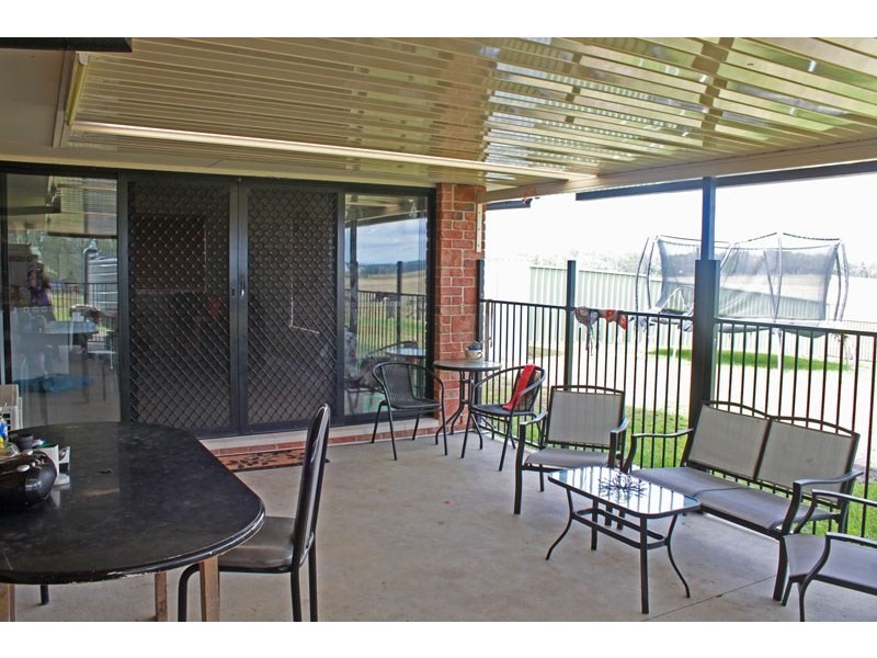 42 Bunya Pines Court, West Kempsey NSW 2440