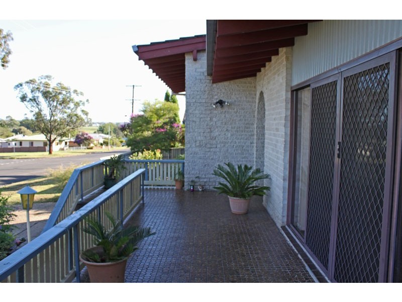 23 Macquarie Street, South Kempsey NSW 2440