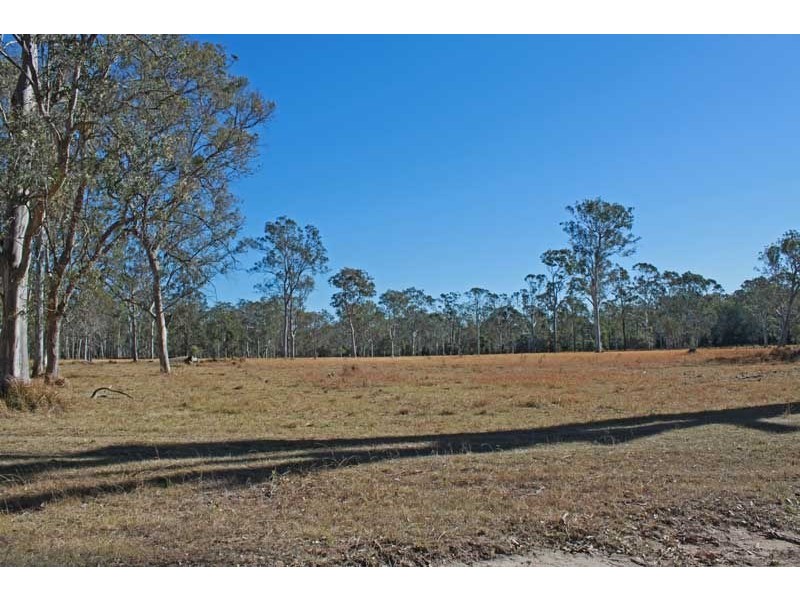 2 Silverwood Avenue, Temagog NSW 2440