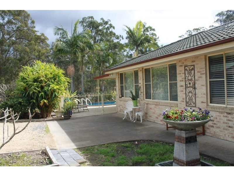 2 Grants Close, South Kempsey NSW 2440