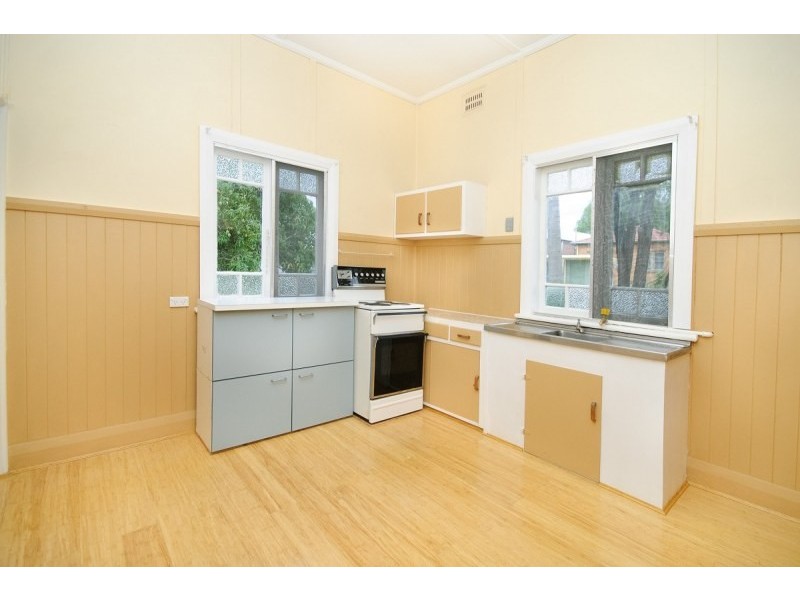 3 Marsh Street, West Kempsey NSW 2440