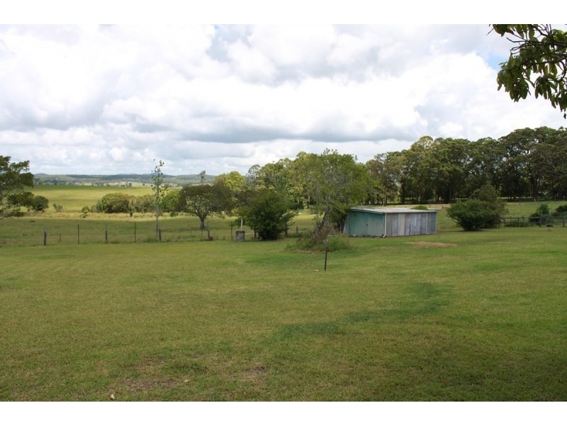 5 Warne Drive, Aldavilla NSW 2440