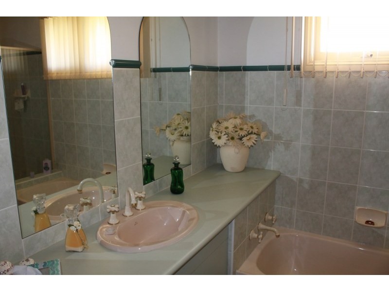 143 North Street Street, West Kempsey NSW 2440