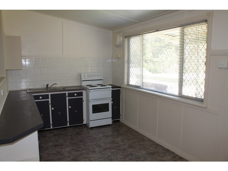 66 Tozer Street, West Kempsey NSW 2440