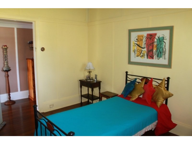 27 Macquarie Street, South Kempsey NSW 2440