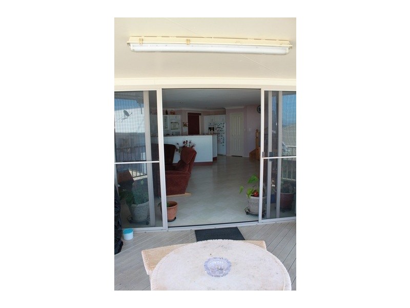 12 East Street, Crescent Head NSW 2440