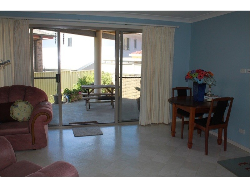 12 East Street, Crescent Head NSW 2440