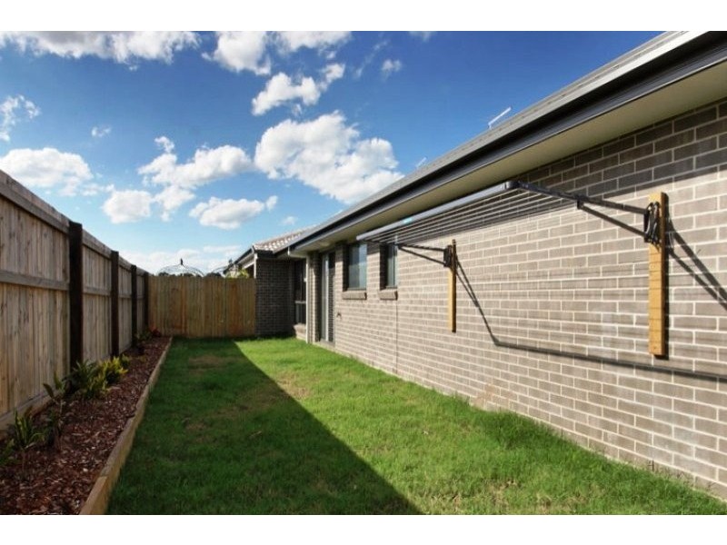 1/22 McAndrew Street, Caboolture QLD 4510