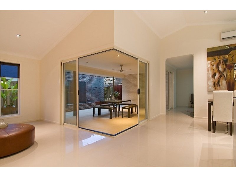 Bridgeman Downs QLD 4035