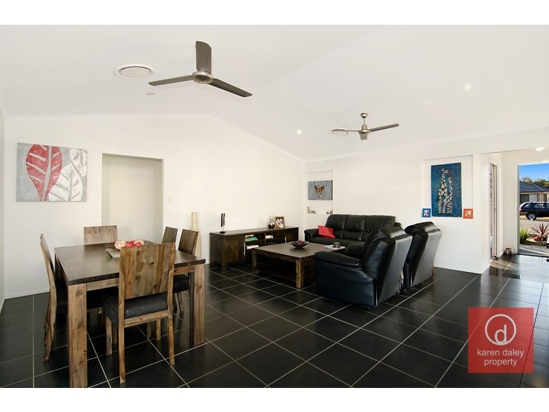 17 Dewar Court, Caboolture QLD 4510