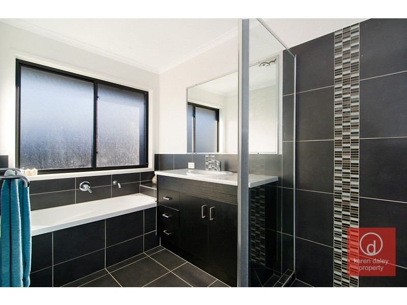 17 Dewar Court, Caboolture QLD 4510