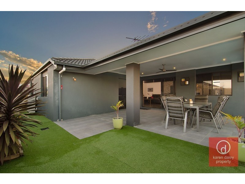 17 Dewar Court, Caboolture QLD 4510
