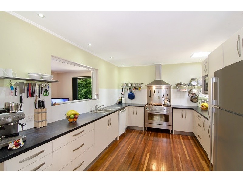 3 Colleen Street, Lawnton QLD 4501