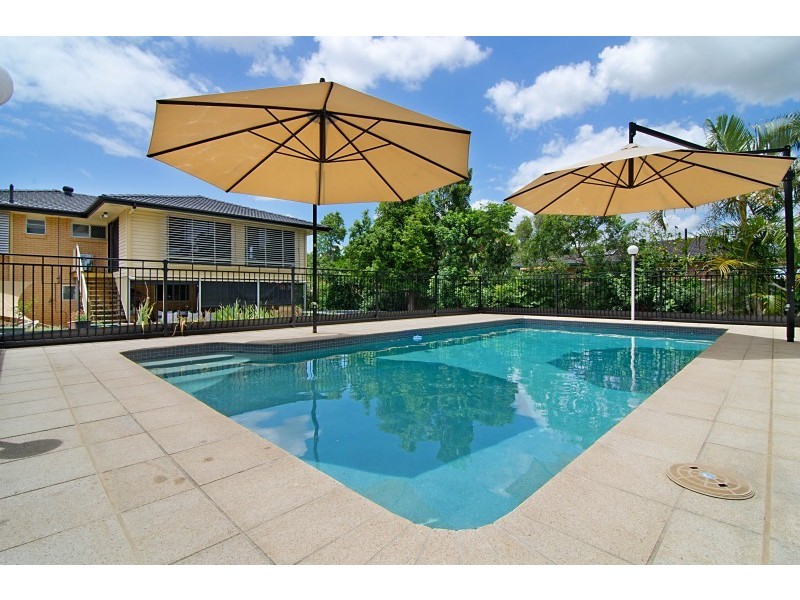 3 Colleen Street, Lawnton QLD 4501