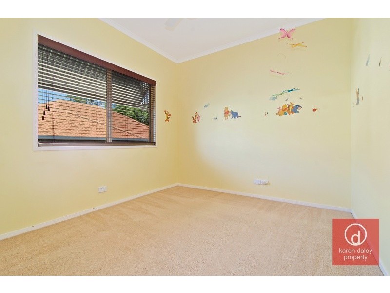 12 Peace Court, Eatons Hill QLD 4037