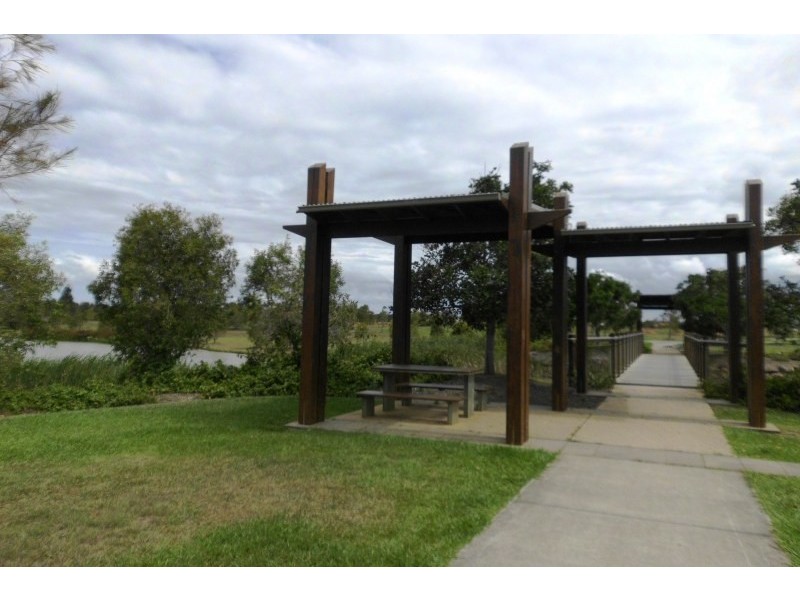 2/22 McAndrew Street, Caboolture QLD 4510