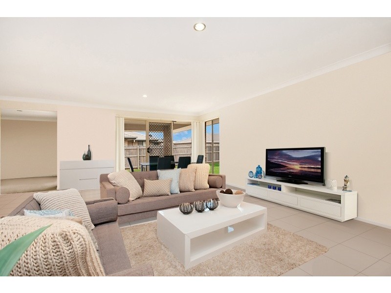 6 Sims Street, Caboolture QLD 4510