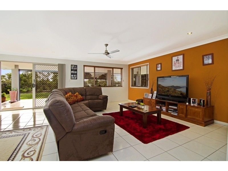 30 Gecko Place, Ningi QLD 4511