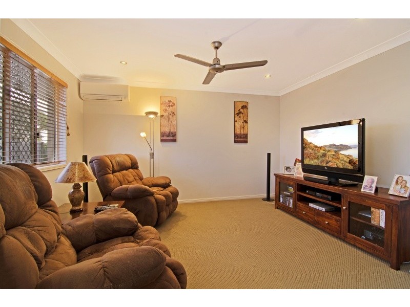 30 Gecko Place, Ningi QLD 4511