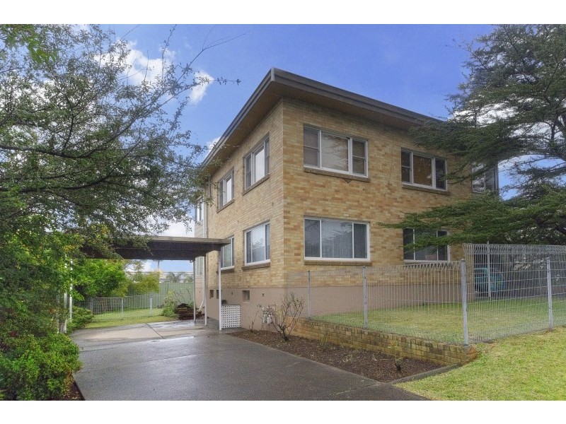 1/1 Douglas Road, Fernhill NSW 2519