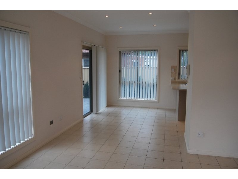 1 Kendall Street, Tarrawanna NSW 2518