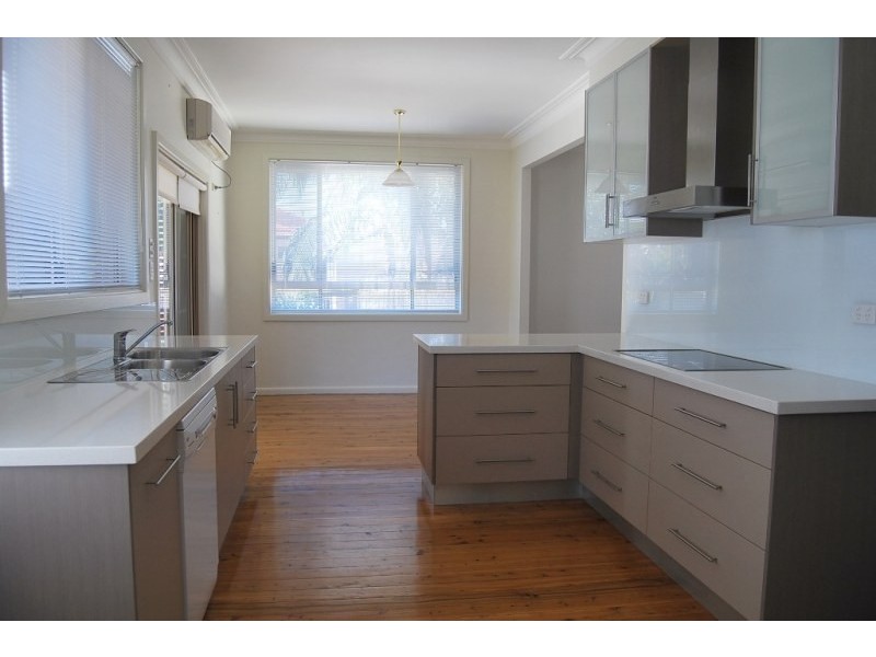 79b Hopewood Crescent, Fairy Meadow NSW 2519