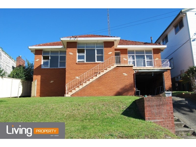 141 Mount Keira Road, Mount Keira NSW 2500