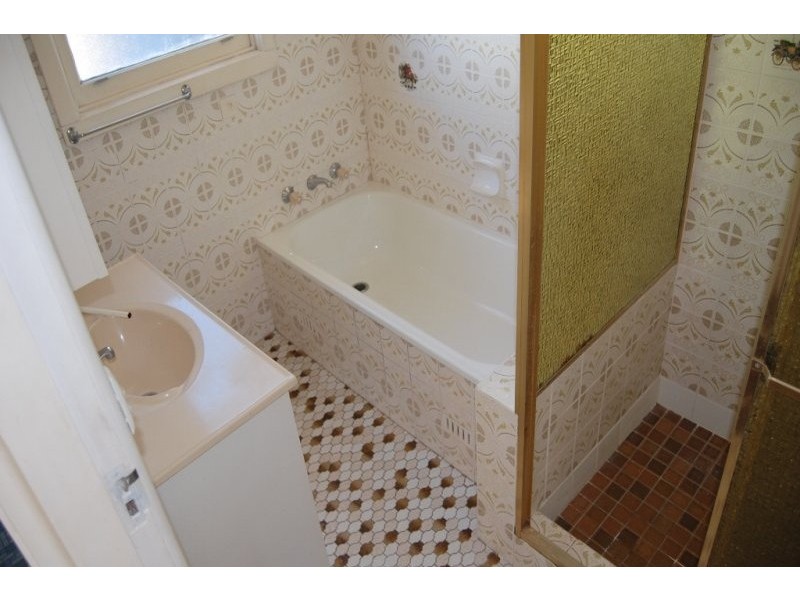 141 Mount Keira Road, Mount Keira NSW 2500