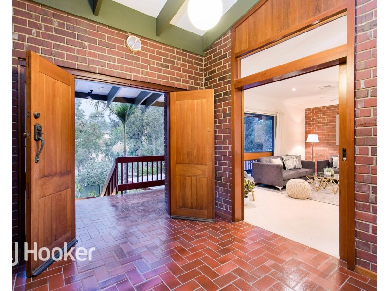 5 Fae Court, Paradise SA 5075