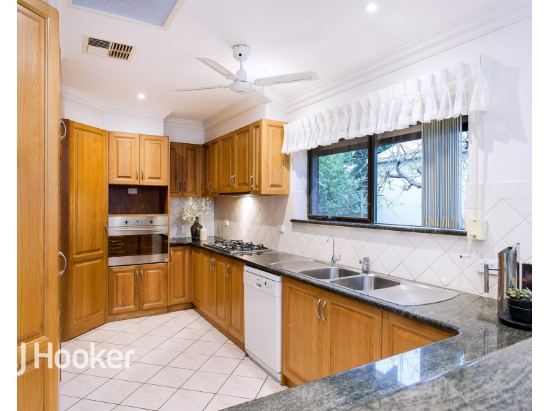 5 Fae Court, Paradise SA 5075