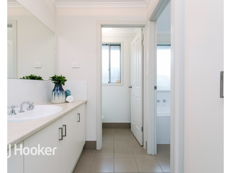 29 Pinkgum Avenue, Aldinga Beach SA 5173