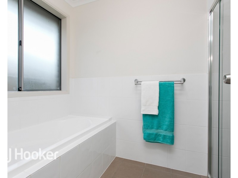 29 Pinkgum Avenue, Aldinga Beach SA 5173