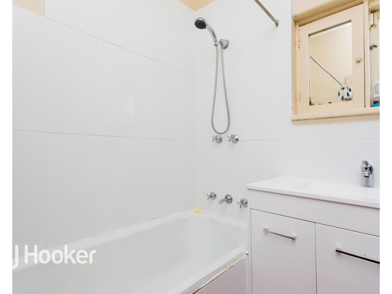 22 Lipsett Terrace, Brooklyn Park SA 5032