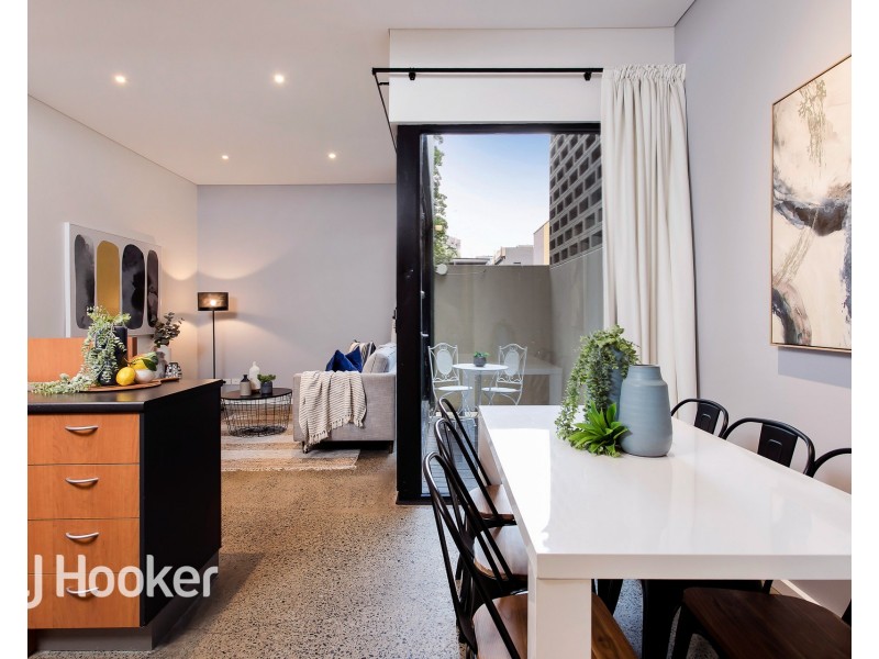 14 Sparman Close, Adelaide SA 5000