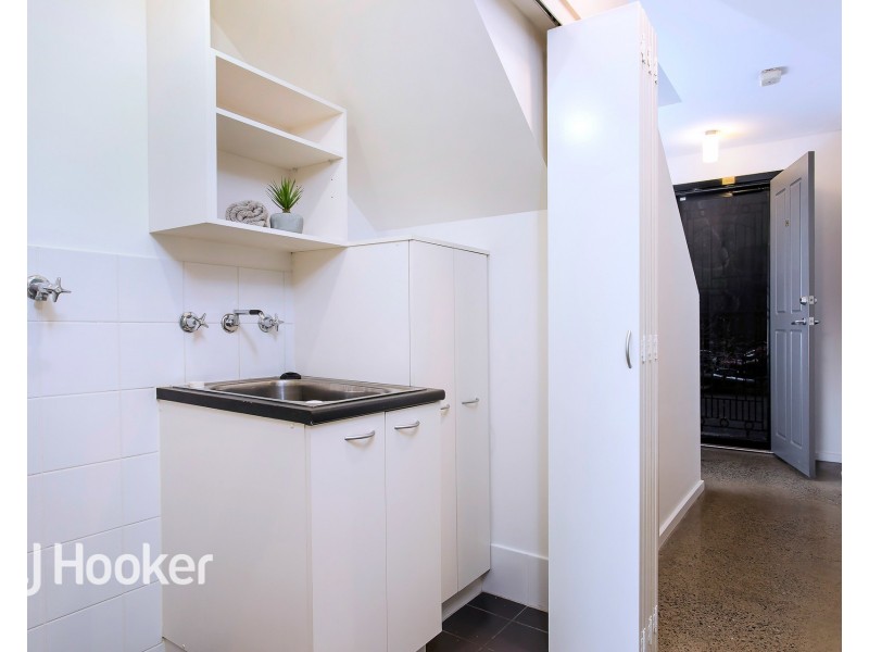 14 Sparman Close, Adelaide SA 5000