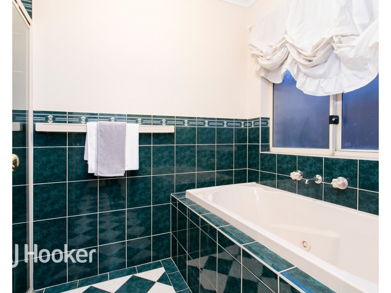 116 Parkway Circuit, Parafield Gardens SA 5107